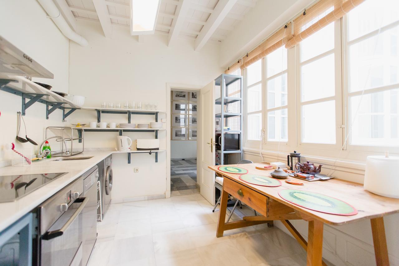 Apartamentos La Botanica, Cádiz Eksteriør bilde