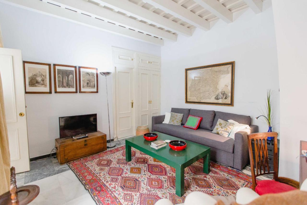 Apartamentos La Botanica, Cádiz Eksteriør bilde